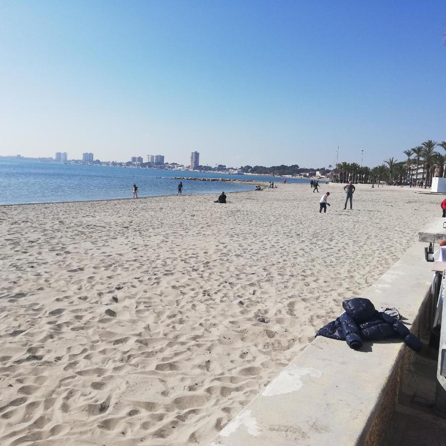 Apartamento Primera Linea Playa San Pedro del Pinatar Luaran gambar