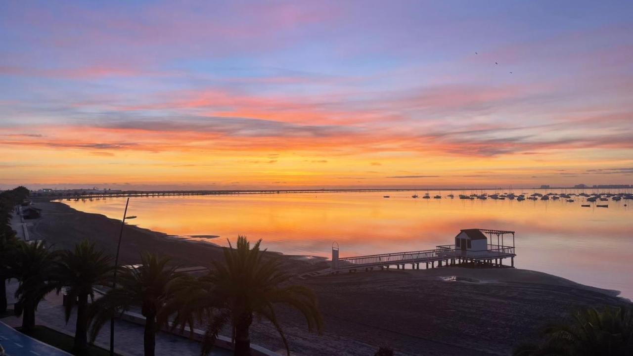 Apartamento Primera Linea Playa San Pedro del Pinatar Luaran gambar