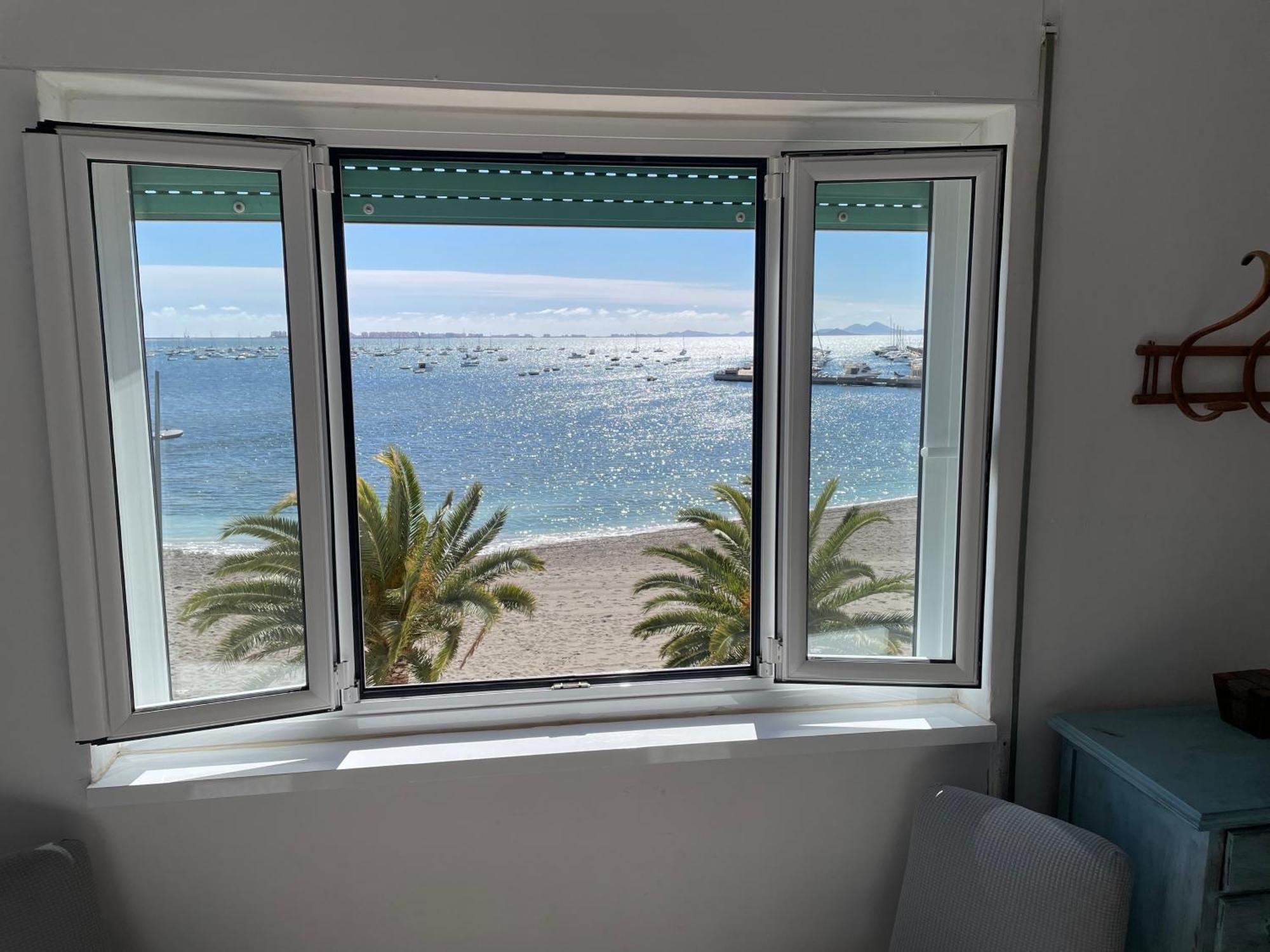 Apartamento Primera Linea Playa San Pedro del Pinatar Luaran gambar